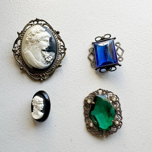 Cameo and Colored Rhinestone Lapel Scarf Hat Pins Set of 4 Retro Glam Brooches - Picture 1 of 11